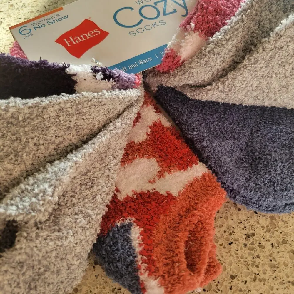 Hanes Womens Cozy Fuzzy No Show Super Soft Slipper Socks MultiColor✨️6pr✨️NEW